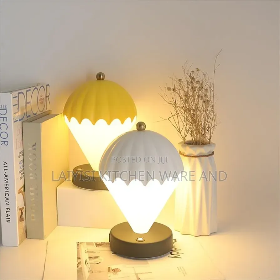 Hot Air Balloon Desk Lamp –Decorative Bedside Light for Bedroom, Home
