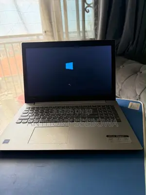 Laptop Lenovo IdeaPad 1 4GB Intel Celeron HDD+SSD 512GB