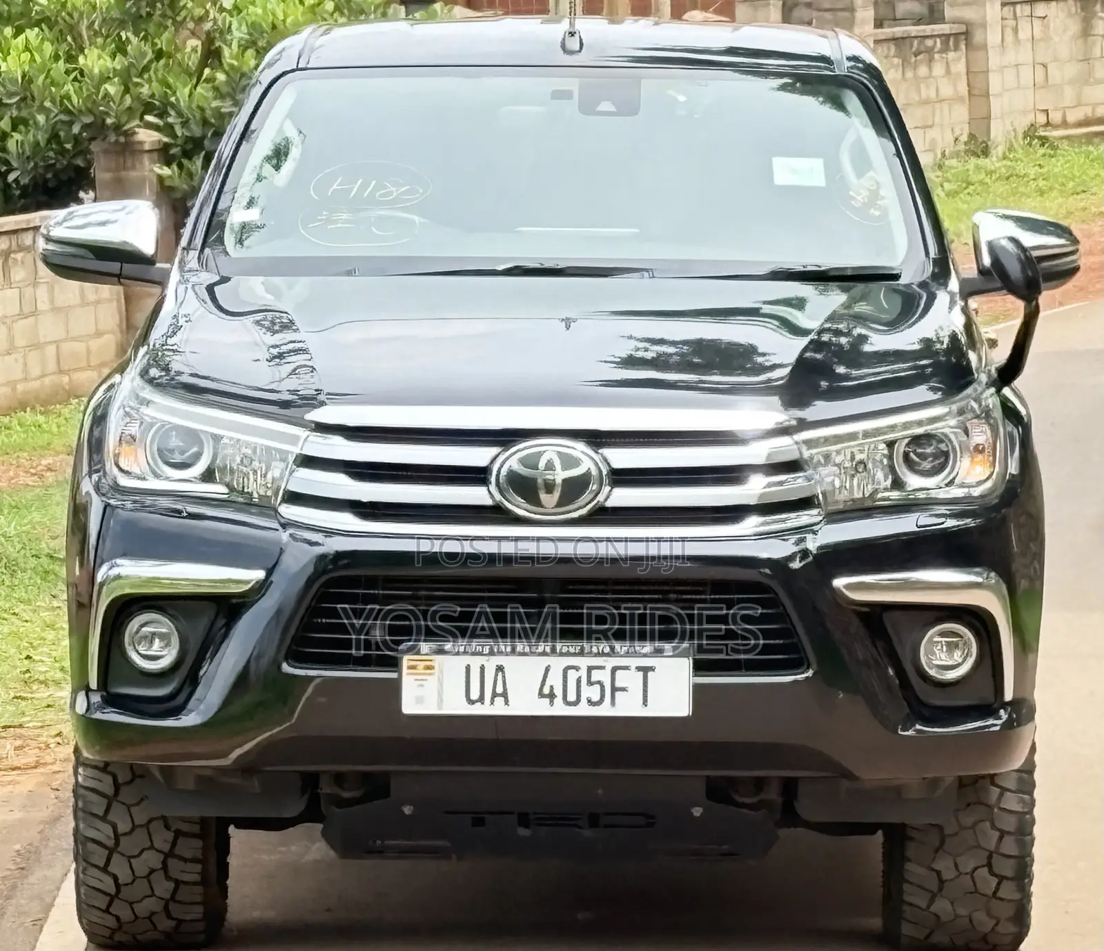 Toyota Hilux Revo Double Cab Deisel 2.4 AWD 2018 Black