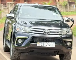 Toyota Hilux Revo Double Cab Deisel 2.4 AWD 2018 Black