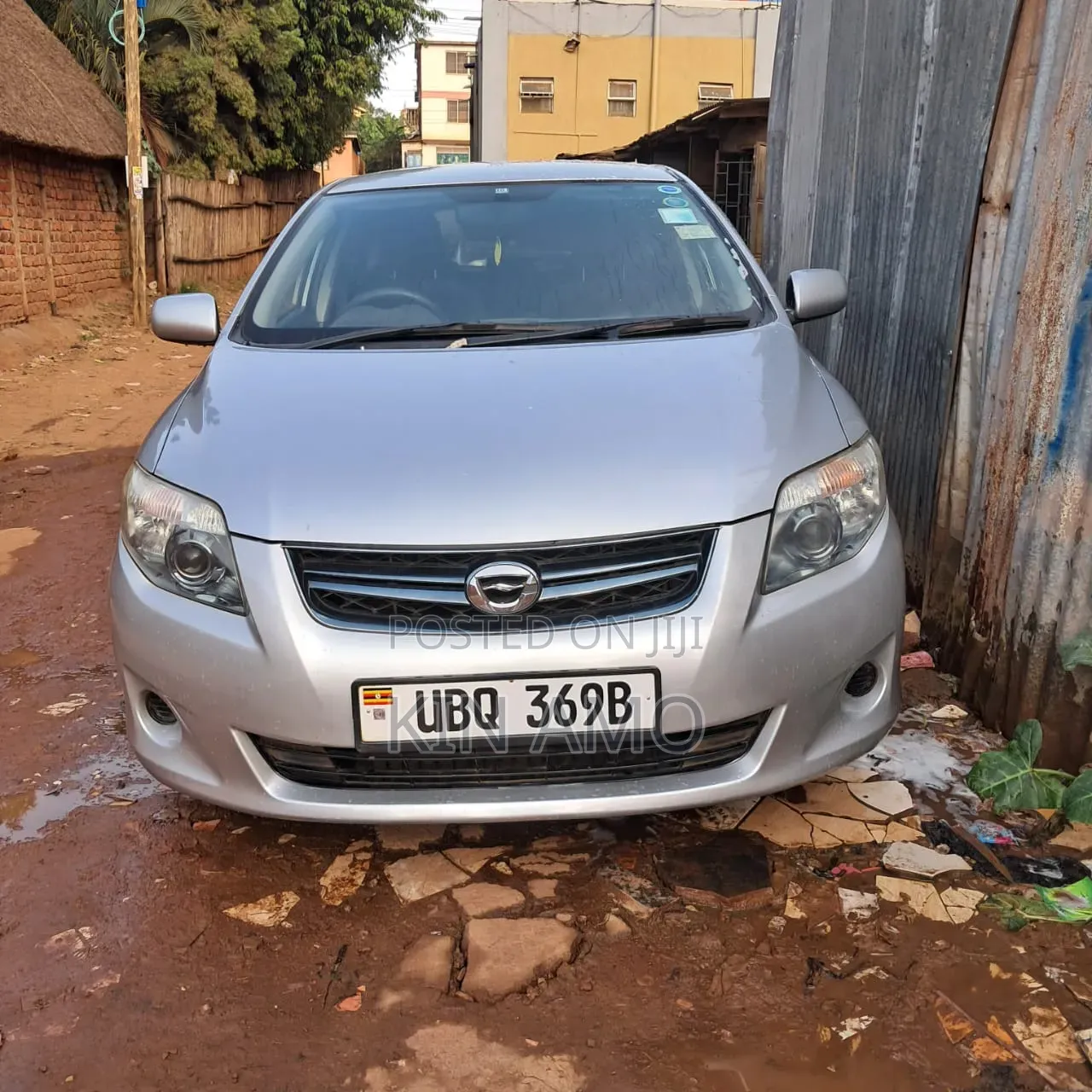 Toyota Corolla Fielder 1.5 Petrol FWD 2010 Silver