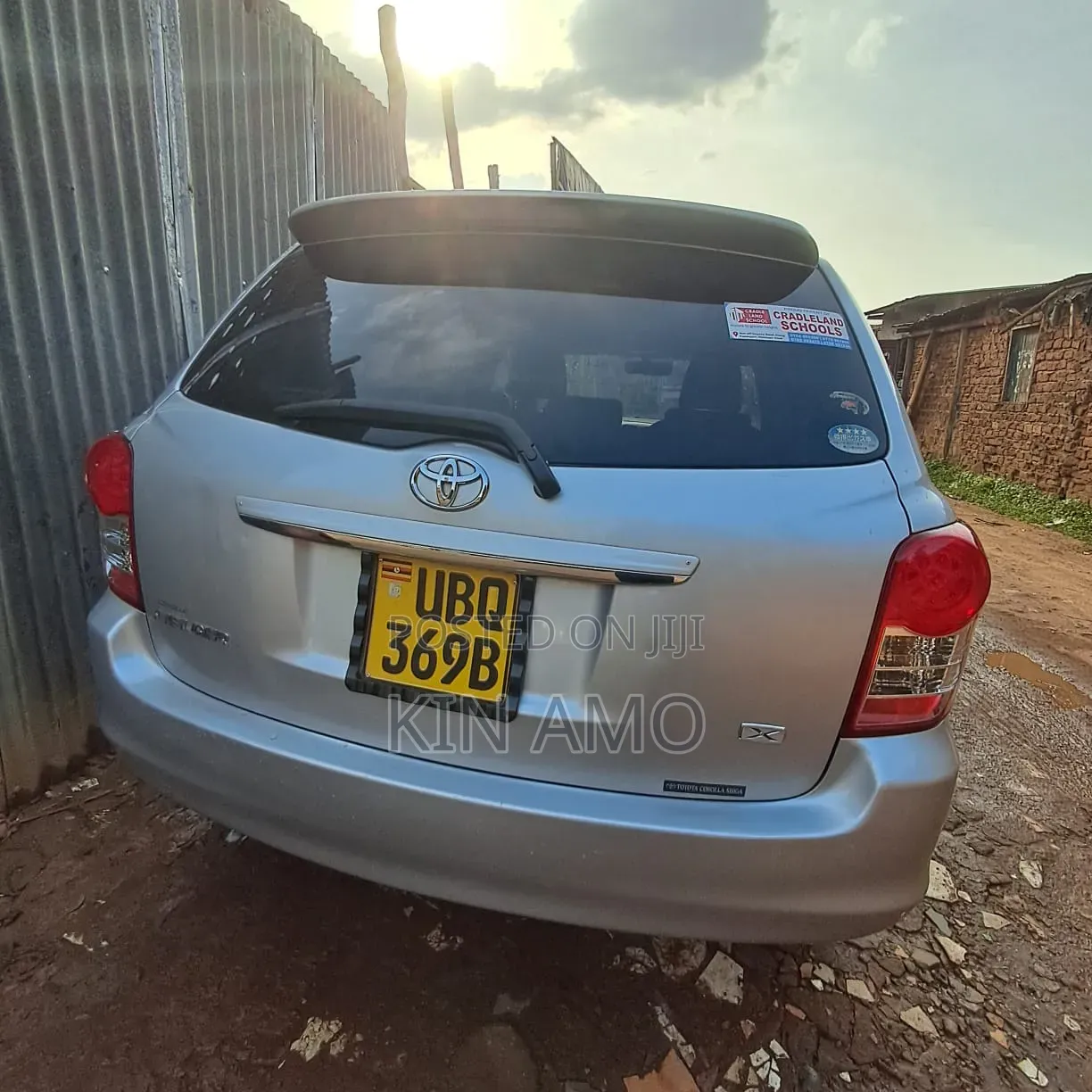 Toyota Corolla Fielder 1.5 Petrol FWD 2010 Silver