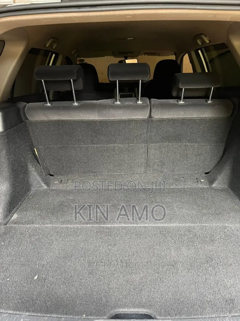 Toyota Corolla Fielder 1.5 Petrol FWD 2010 Silver