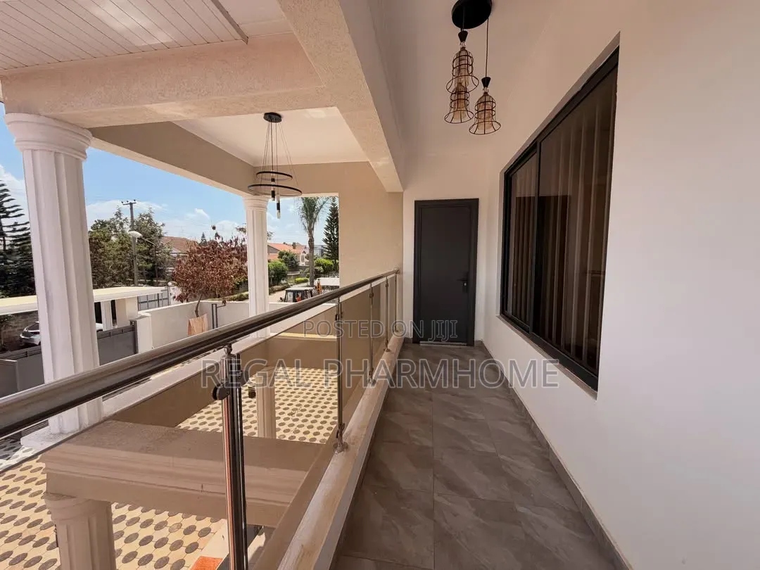 4bdrm Duplex in Kira, Central Division for sale