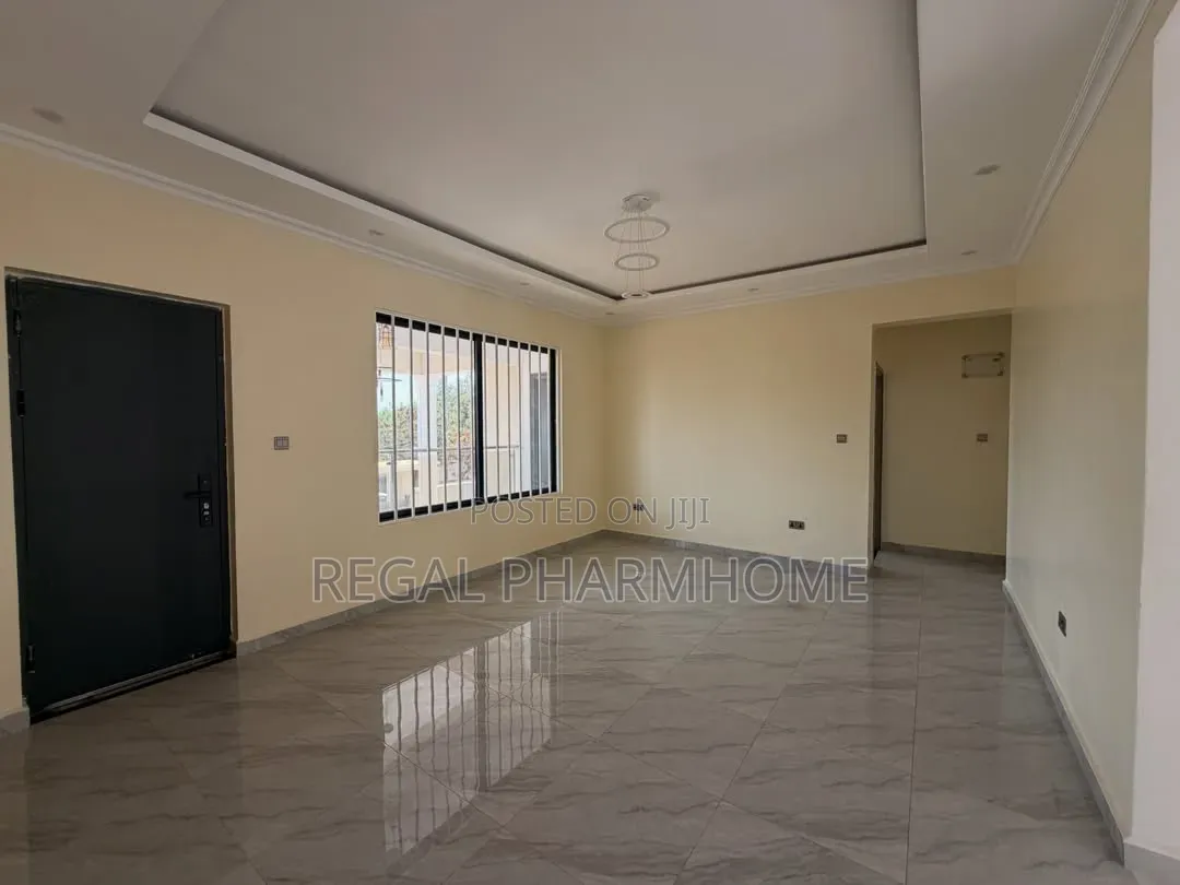 4bdrm Duplex in Kira, Central Division for sale