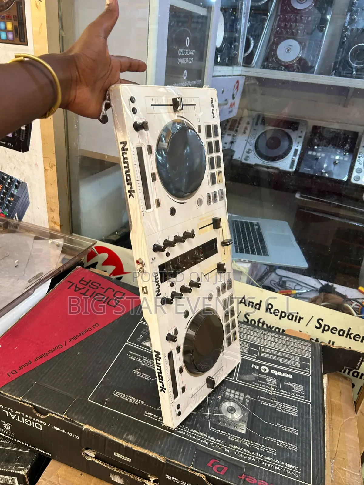 Numark Mixer Dj Controller