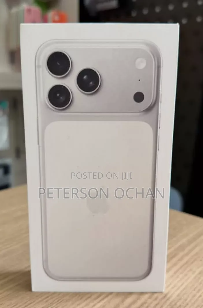 New Apple iPhone 17 Pro Max 1 TB Black