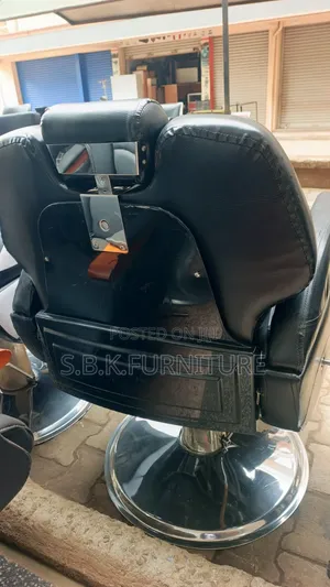 Executive Men Saloon Cahir