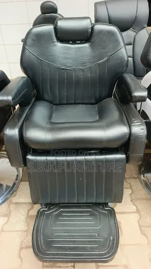 Executive Men Saloon Cahir