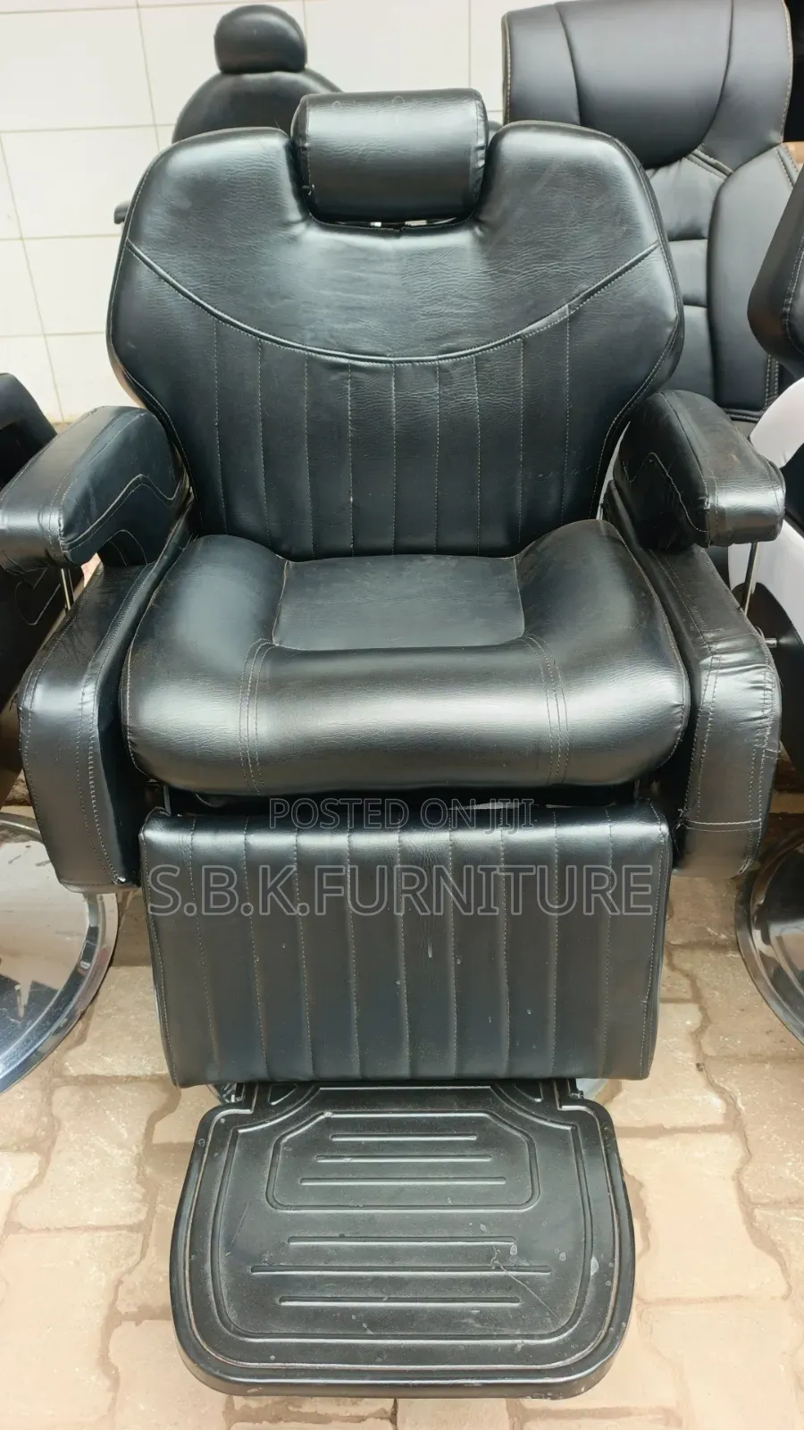 Executive Men Saloon Cahir