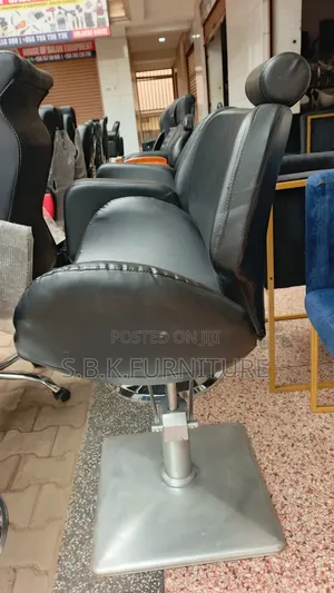 Ladies Saloon Styling Chair