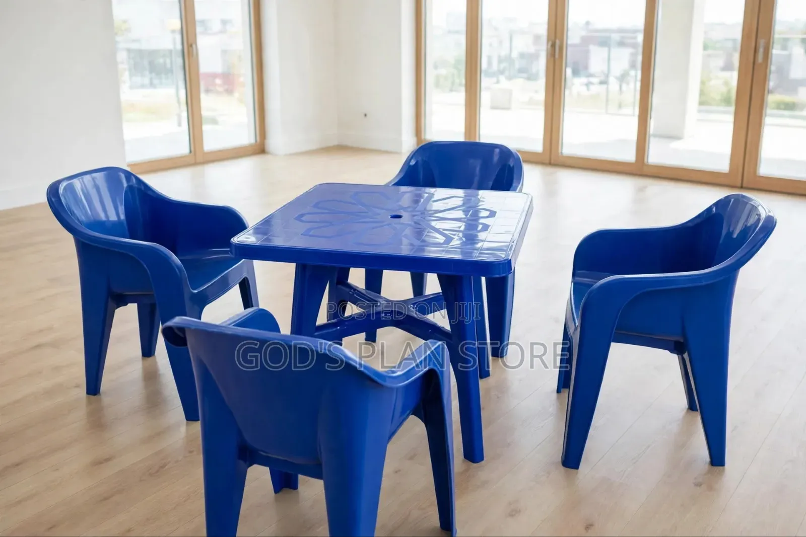 Outdoor Bars/Gardens/Restaurant Plastic Table and Chairs