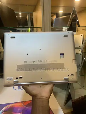 Laptop HP EliteBook 735 G5 8GB AMD Ryzen 5 SSD 256GB