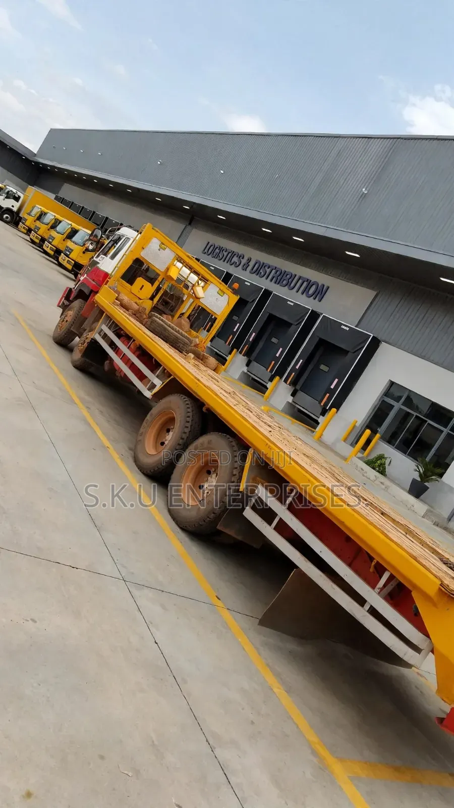 Heavy Machinery Carriers for Hire