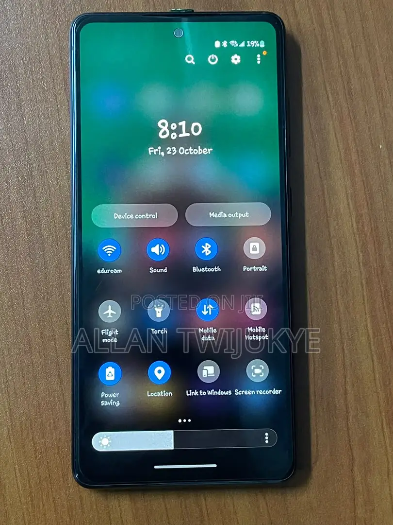Samsung Galaxy S20 128 GB Black