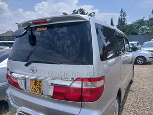Toyota Alphard 2004 Silver