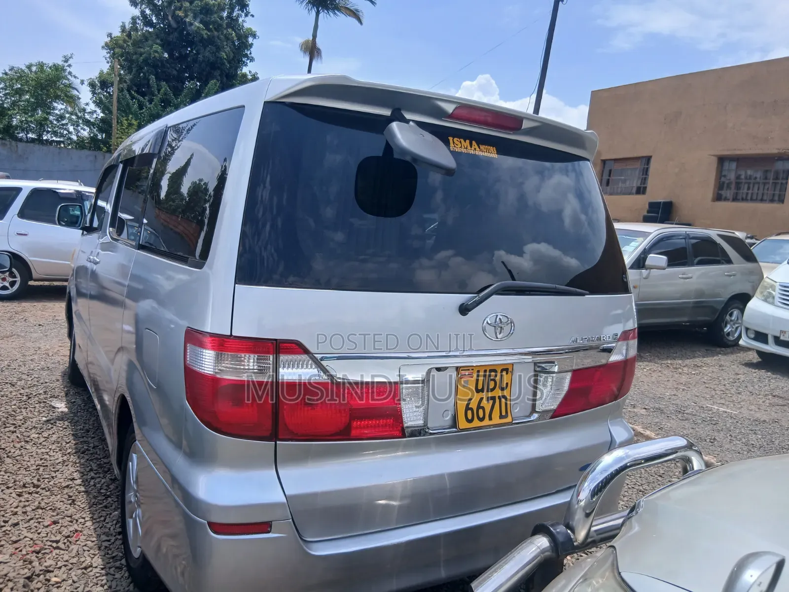 Toyota Alphard 2004 Silver