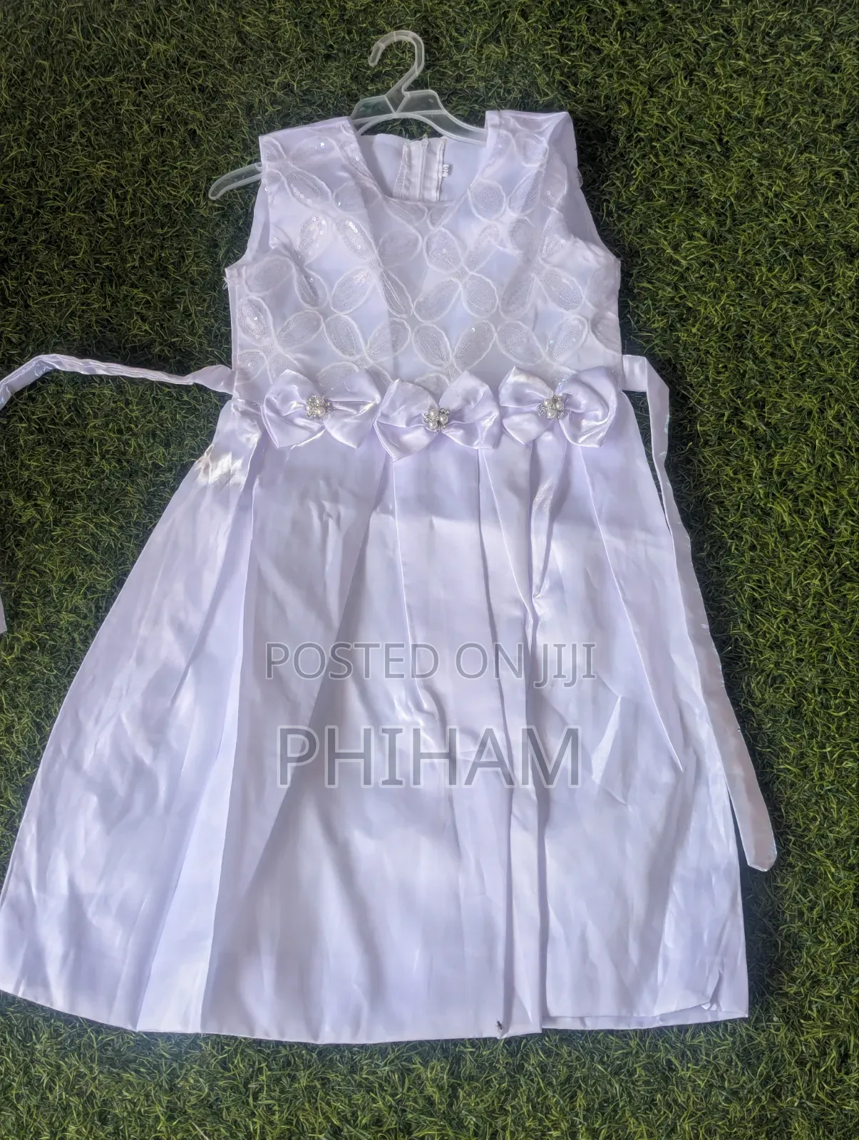 Girls White Dress( 3 to 8yrs)