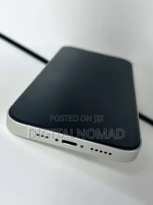 Apple iPhone 13 128 GB White