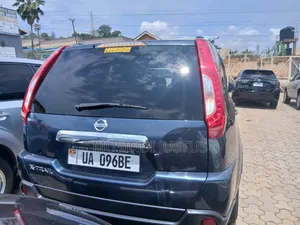 Nissan X-Trail 2010 Gray