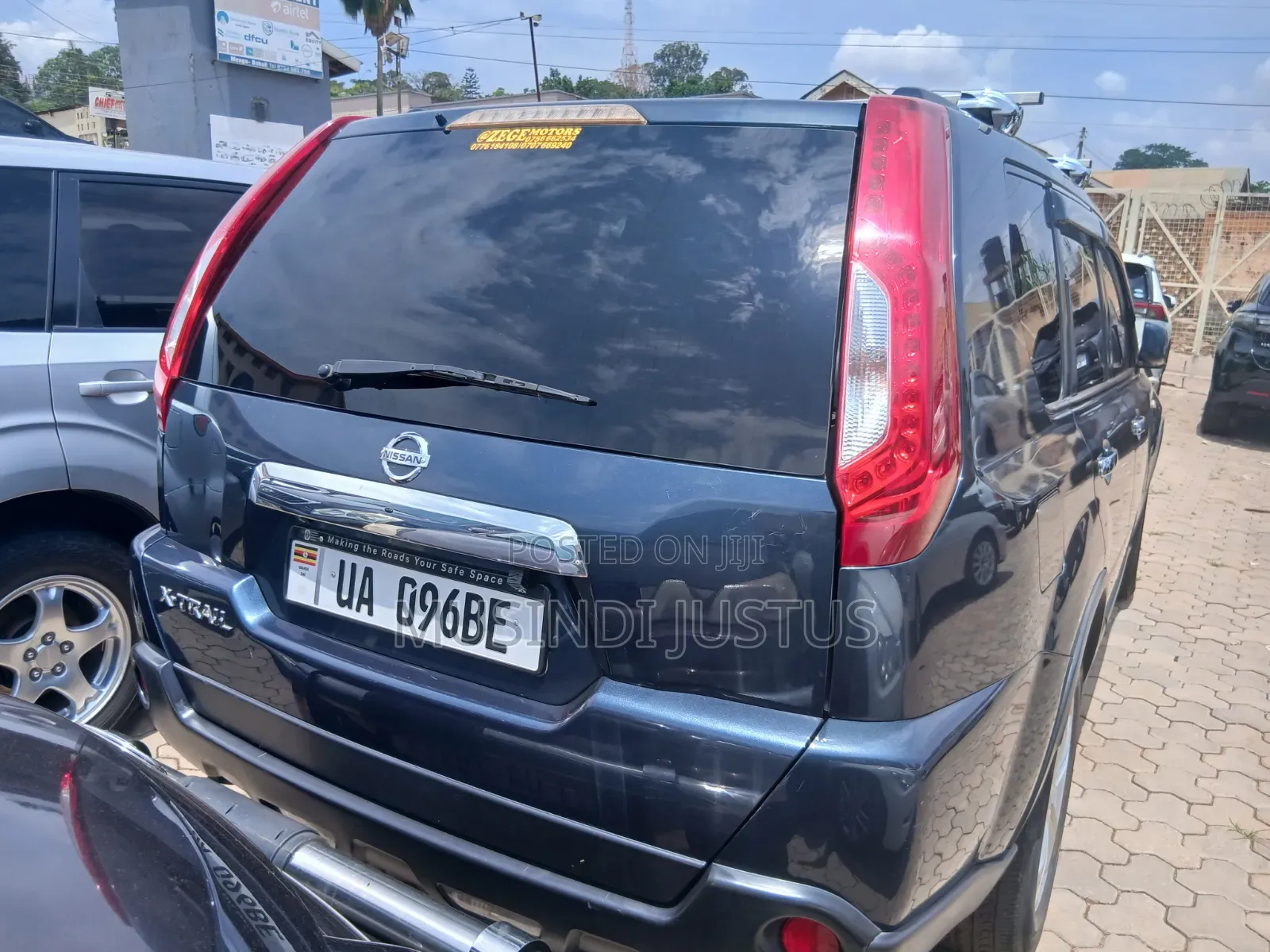 Nissan X-Trail 2010 Gray