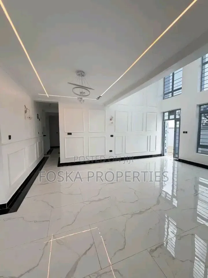 5bdrm Duplex in Kabalagala, Central Division for rent