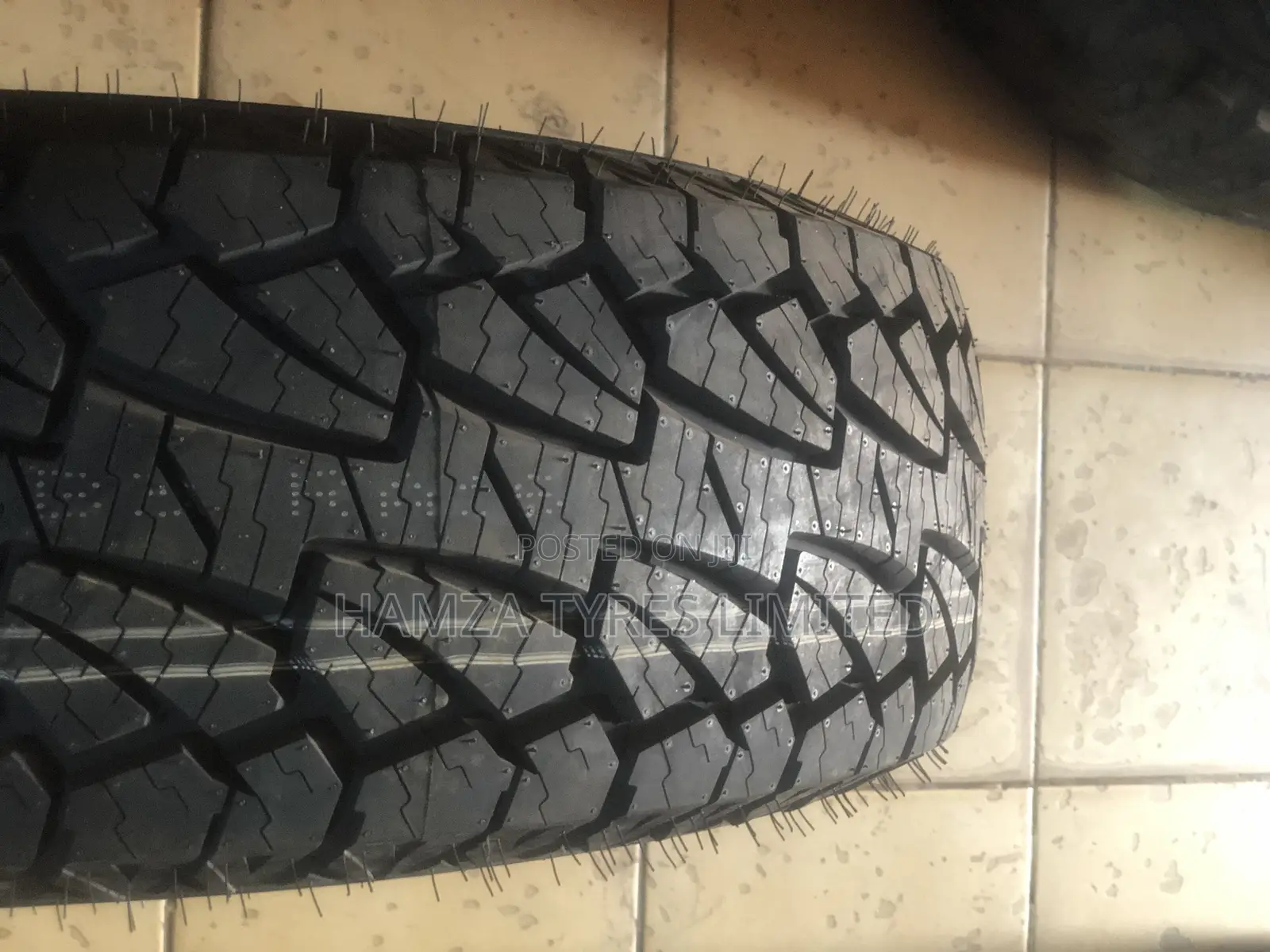 Kapsen 225/75r15 a/T