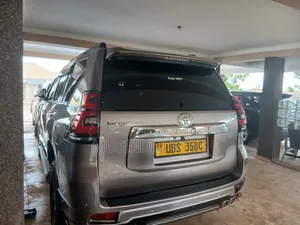 Toyota Land Cruiser Prado 2018 Gold