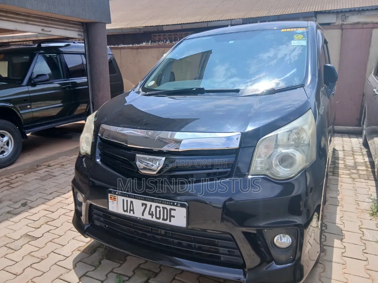 Toyota Noah 2011 Black