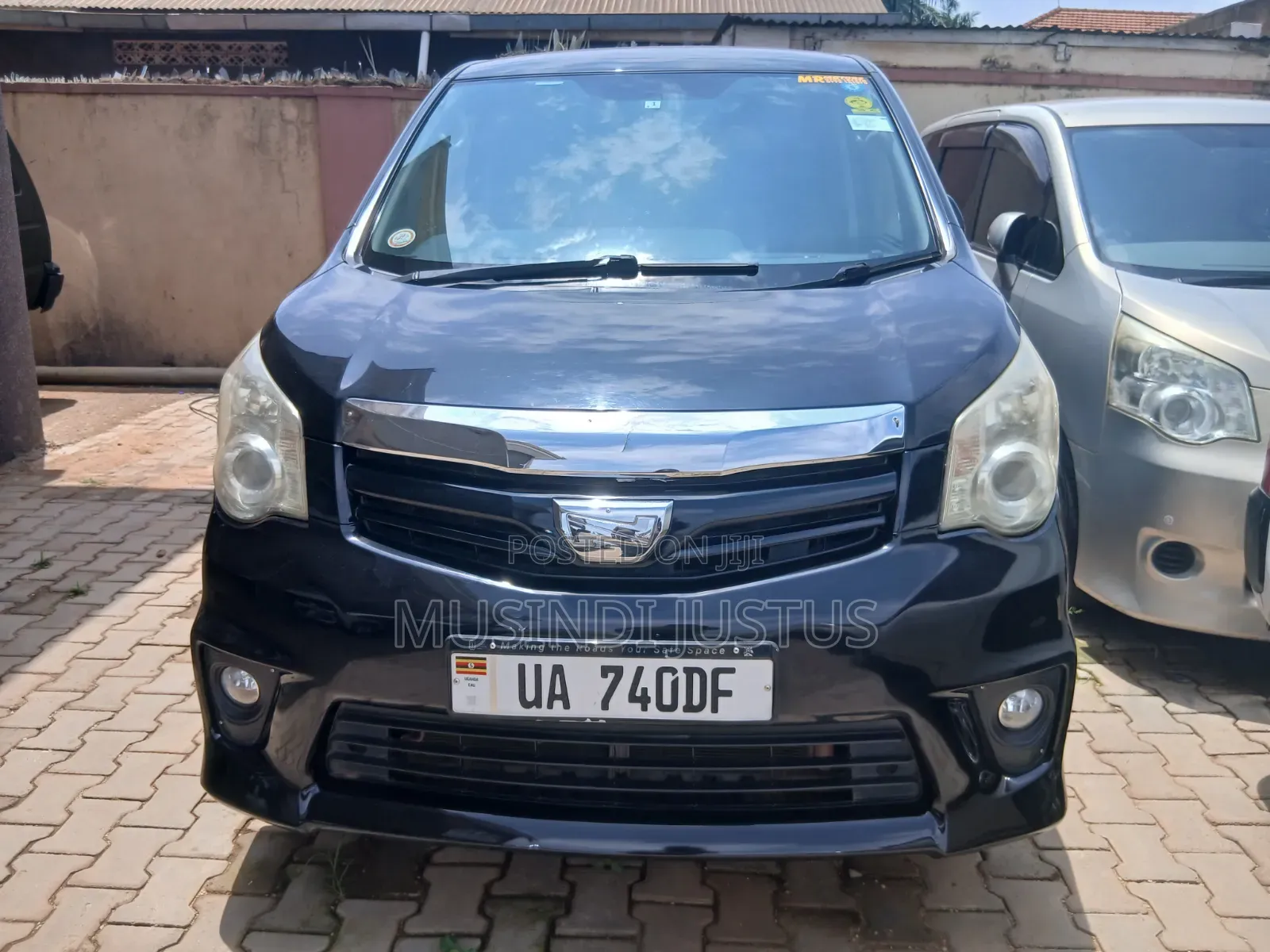Toyota Noah 2011 Black