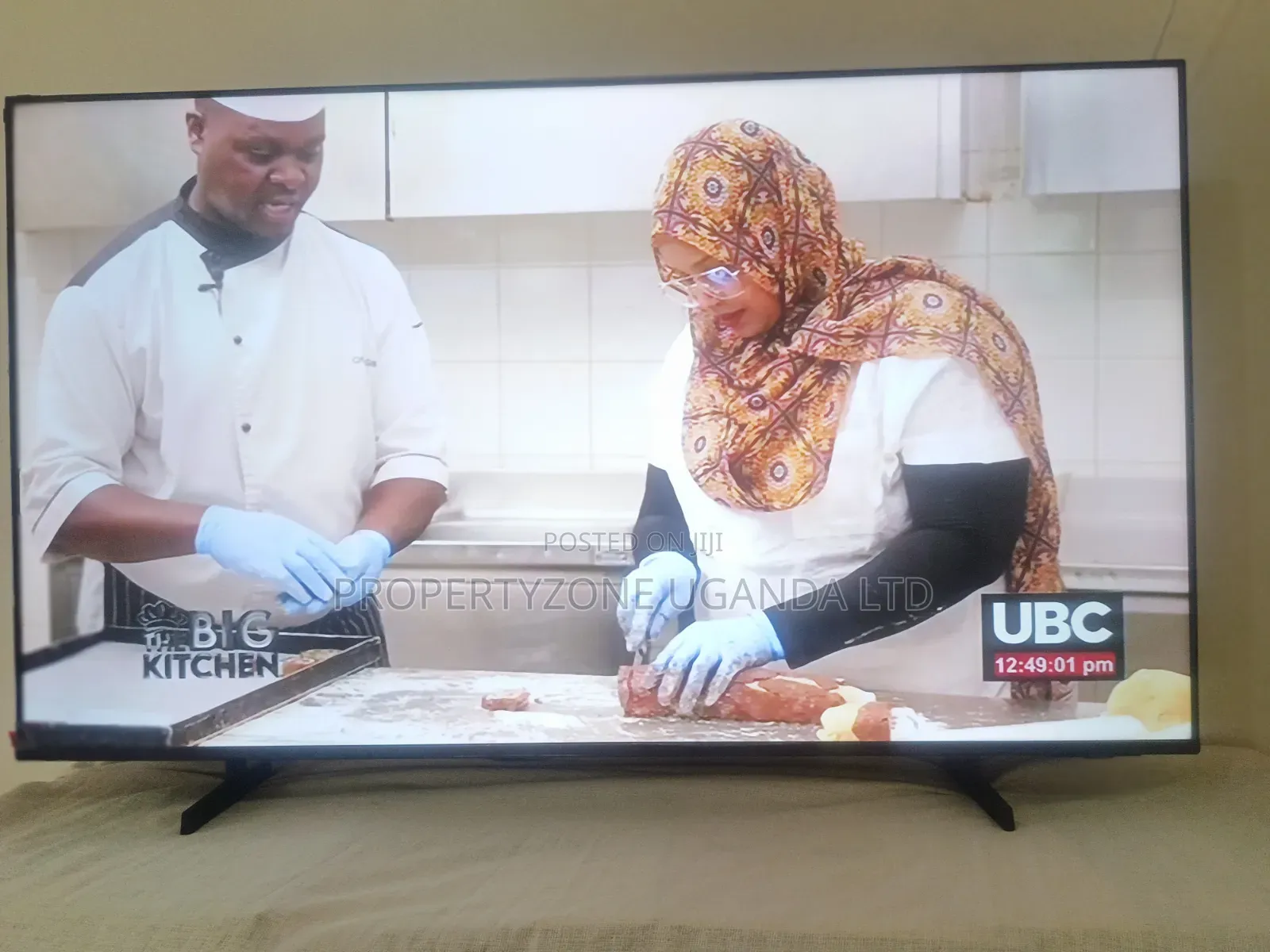Classy, Samsung TV 55 Inch Smart, Model 2025