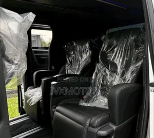 Toyota Vellfire Executive Lounge Hybrid E-Four 7-Seater 2024 White
