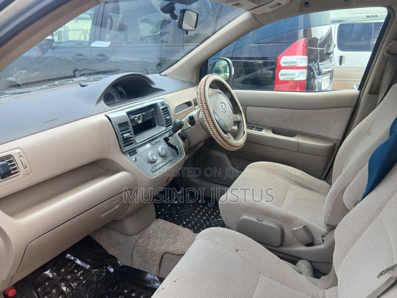 Toyota Raum 2006 Green