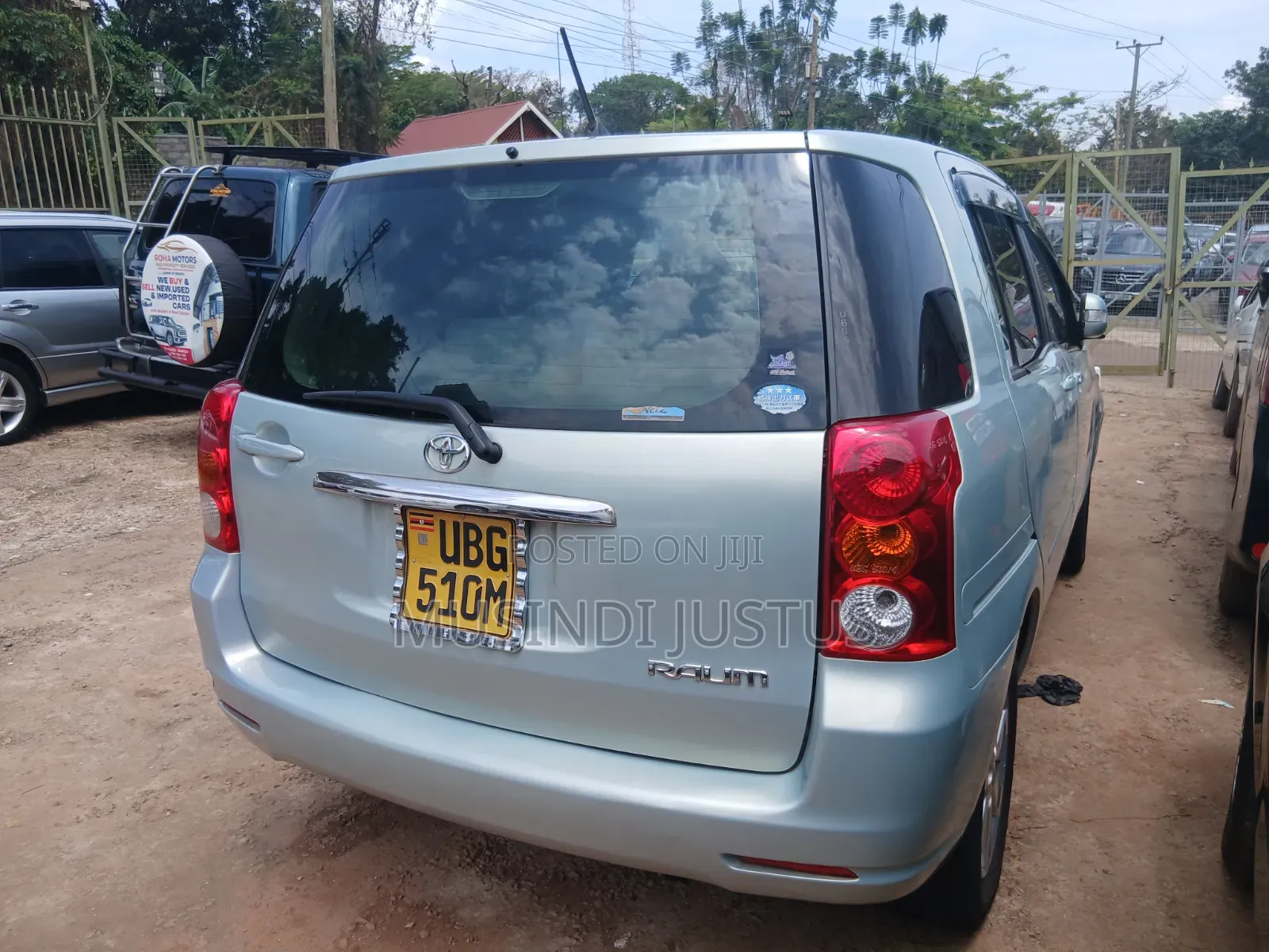Toyota Raum 2006 Green