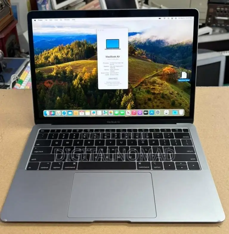 Laptop Apple MacBook Air 2019 8GB Intel Core i5 SSD 256GB