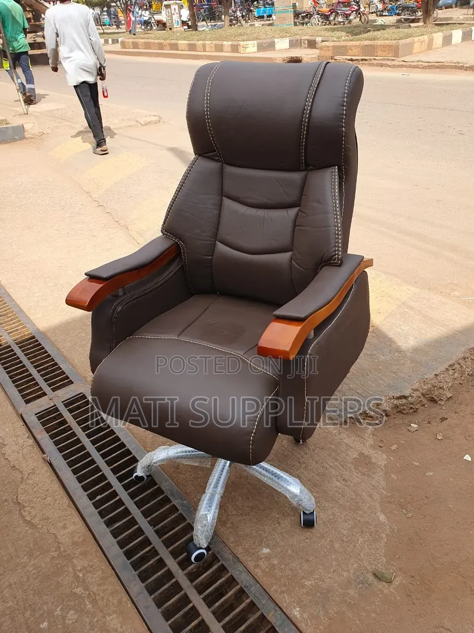 Executive Office Chair