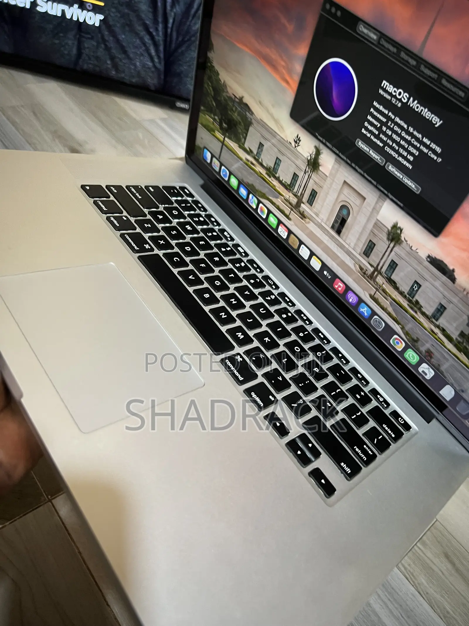 Laptop Apple MacBook Pro 2015 16GB Intel Core i7 SSD 256GB