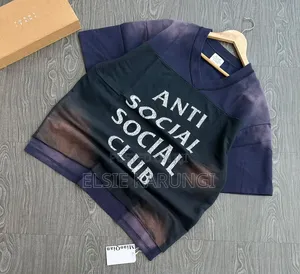 Selling Elegant Street Casual Wear for Men