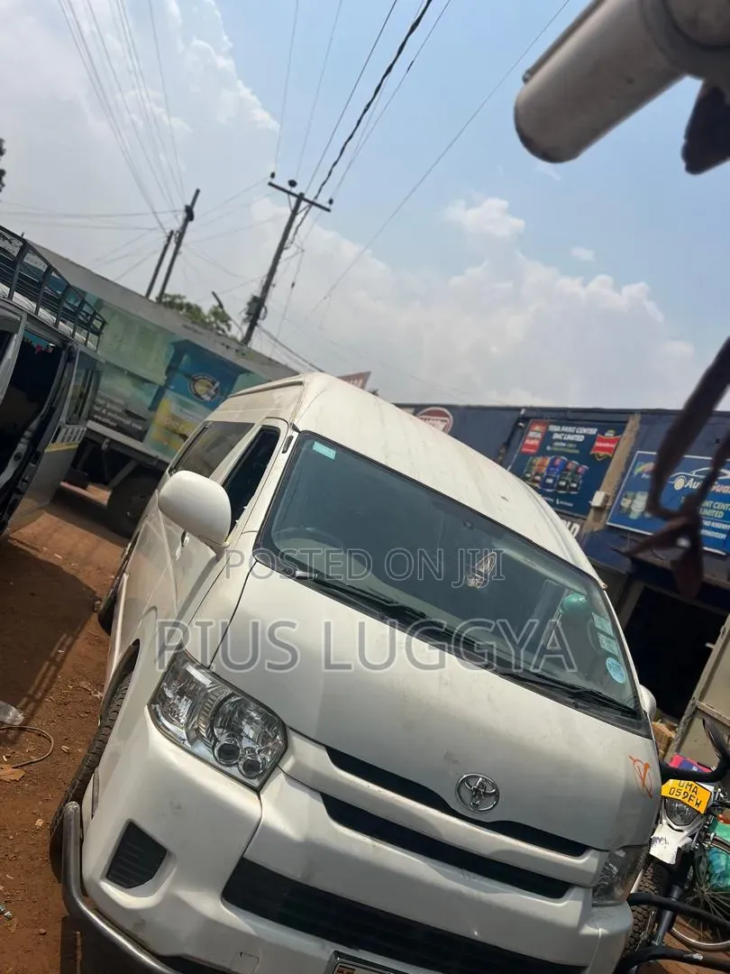 14seater Executive Van