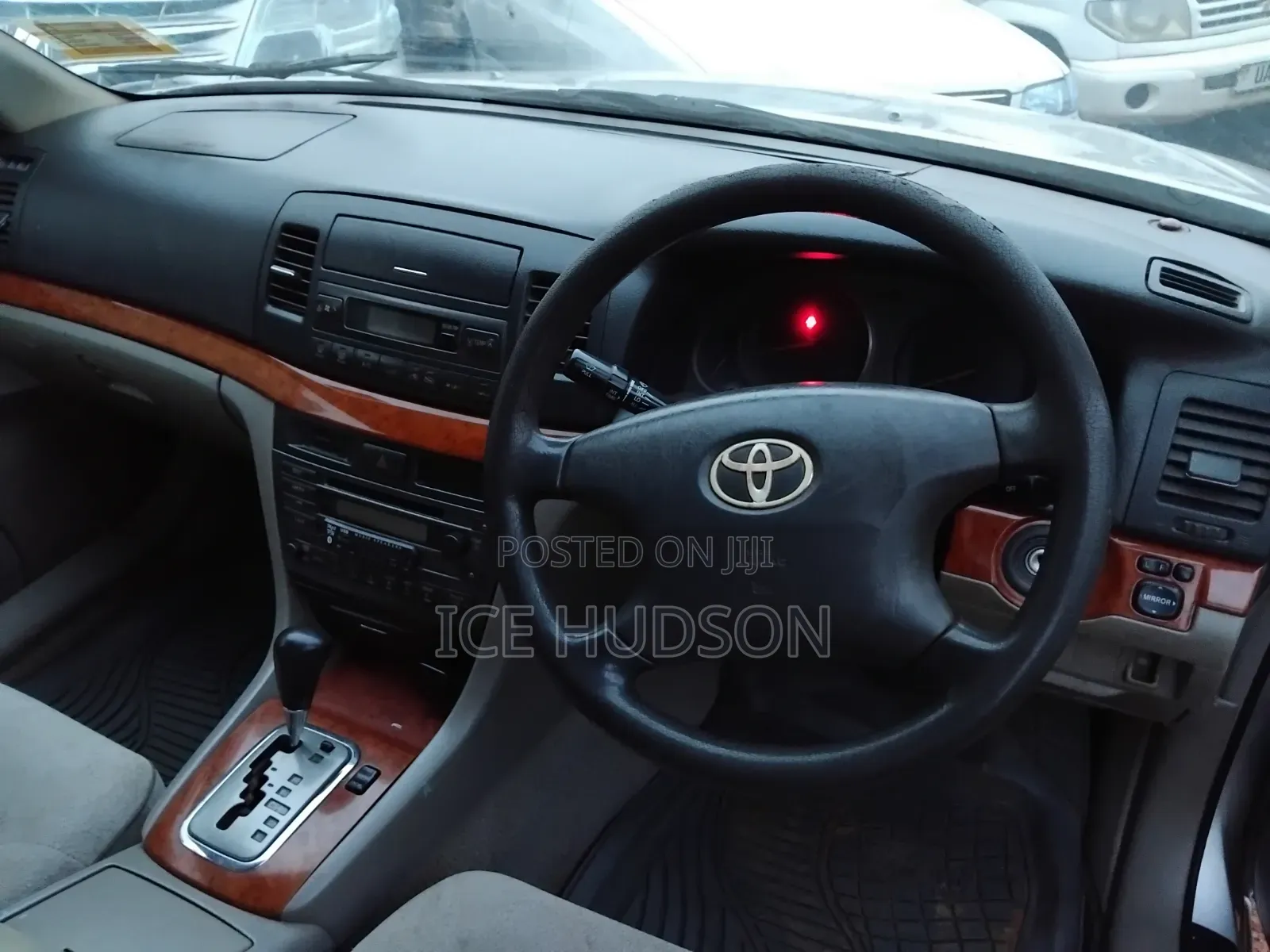 Toyota Mark II 2002 Silver