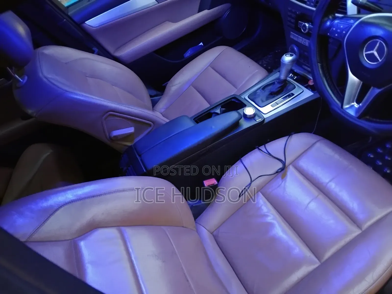 Mercedes-Benz C200 2013