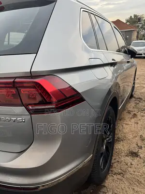 Volkswagen Tiguan 2017 Silver