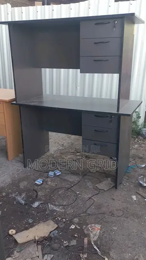 Standard Office Table