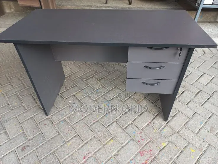 Standard Office Table