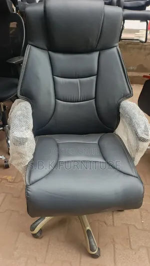 Eecutive Office Chair