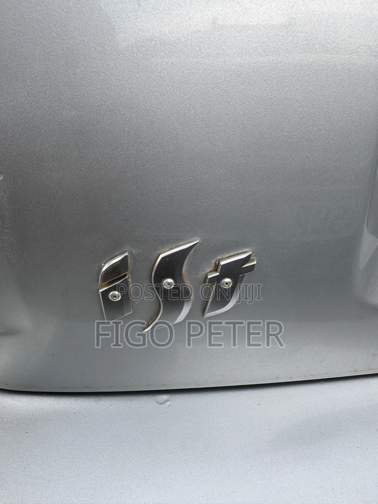 Toyota IST 2010 Silver