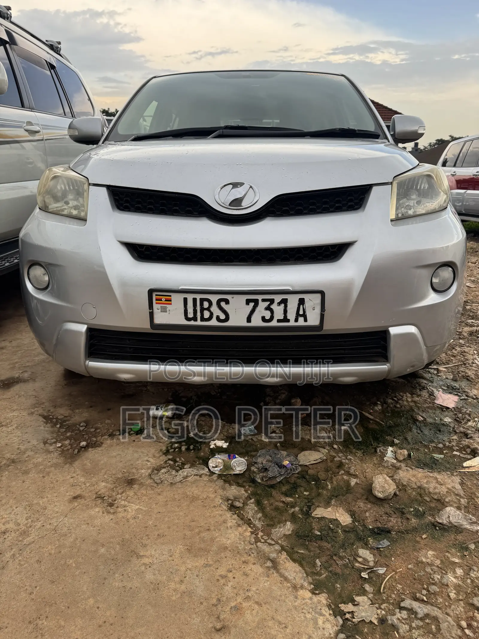 Toyota IST 2010 Silver