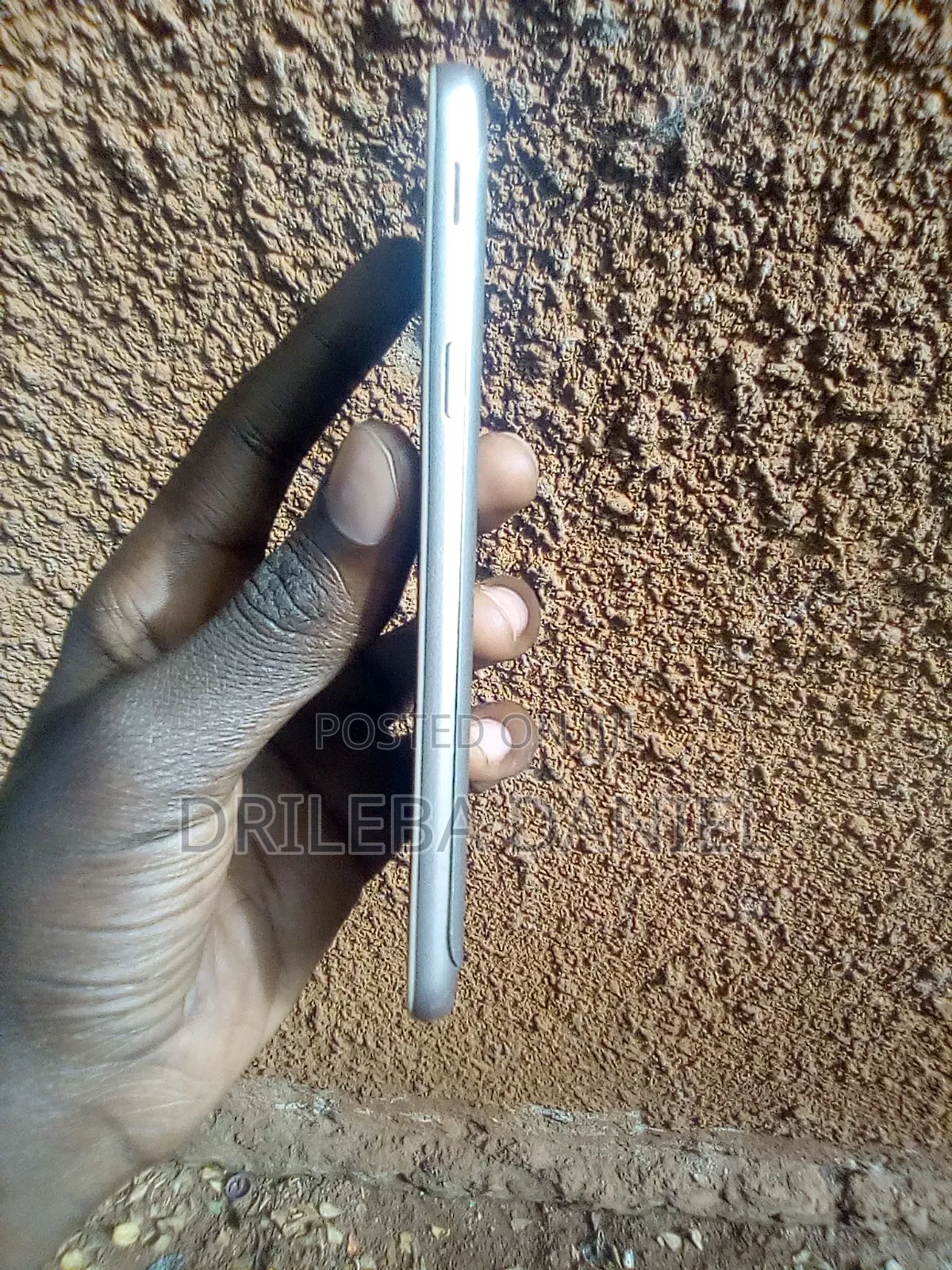 Samsung Galaxy J3 Pro 16 GB Gray
