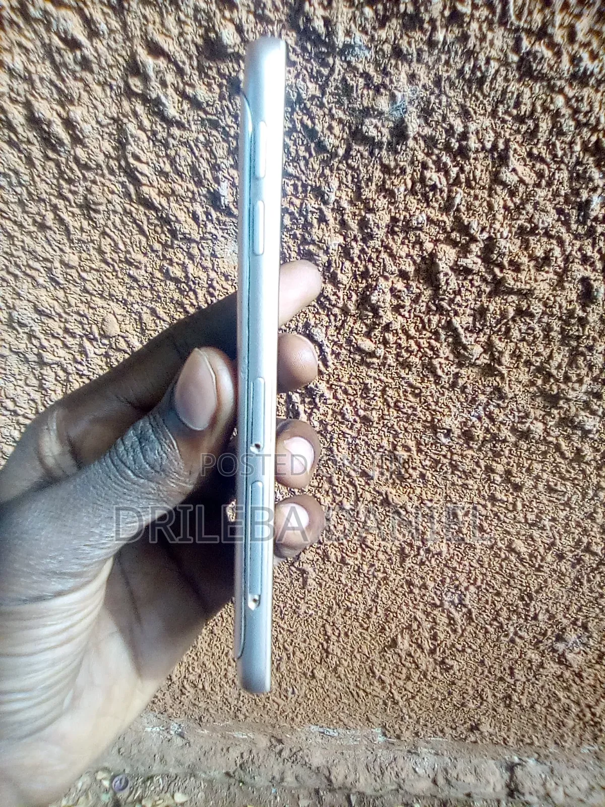 Samsung Galaxy J3 Pro 16 GB Gray