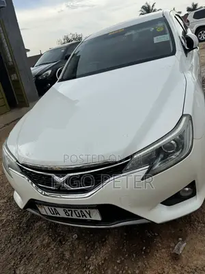 Toyota Mark X 2014 White